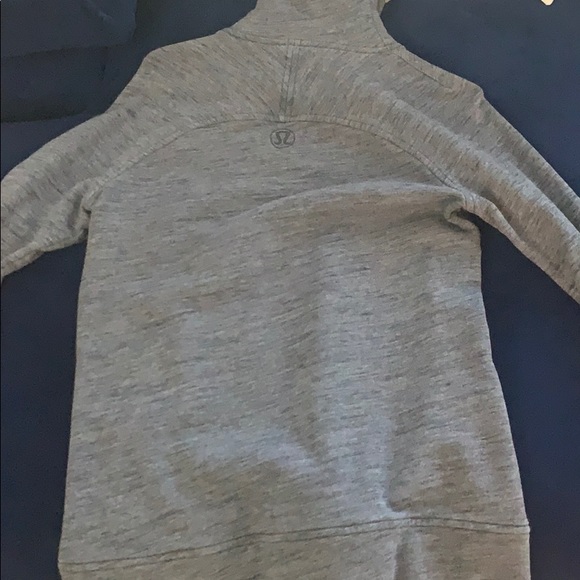 Lululemon Sweatshirt - Picture 2 of 3